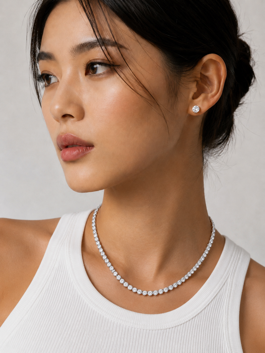 3 prong tennis necklace